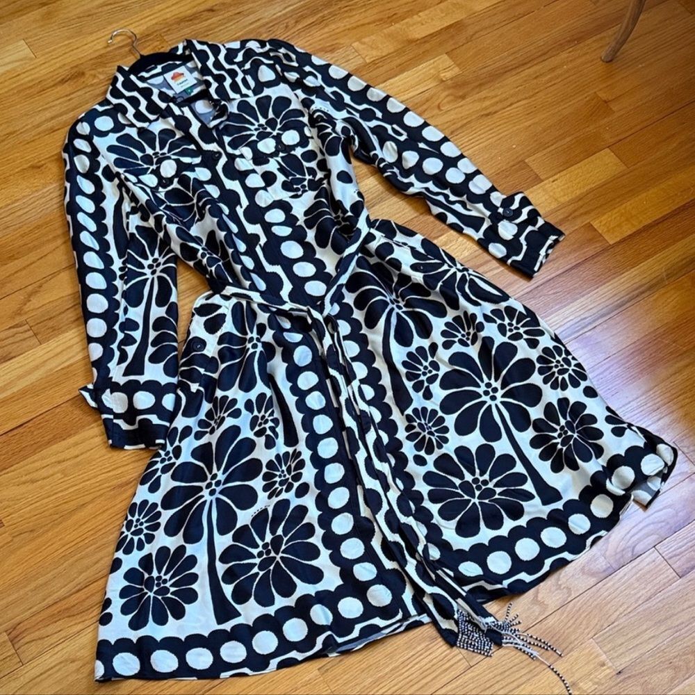 FARM Rio Black & Cream Long-Sleeve Printed Wrap Dress - Picture 5 of 8